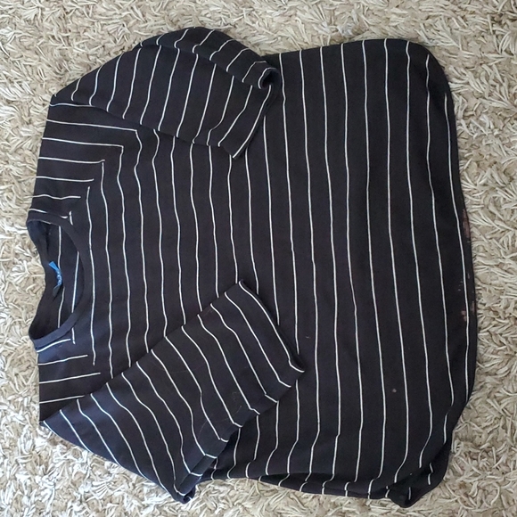 Lot of 3 juniors crop tops - Picture 2 of 5